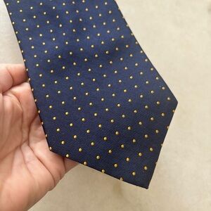Lauren Ralph Lauren Navy Men’s Tie with Gold Dots 100% silk